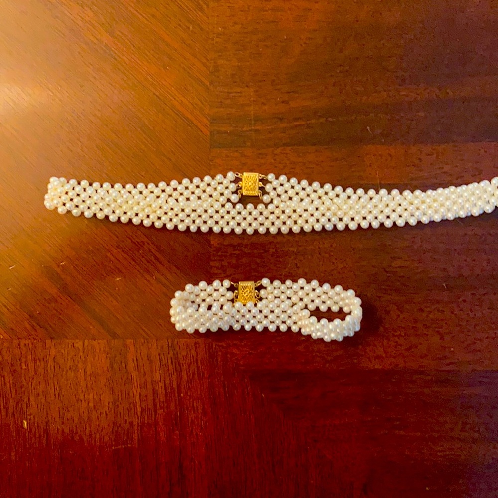 COPY - Freshwater Pearl Necklace and Bracelet Set